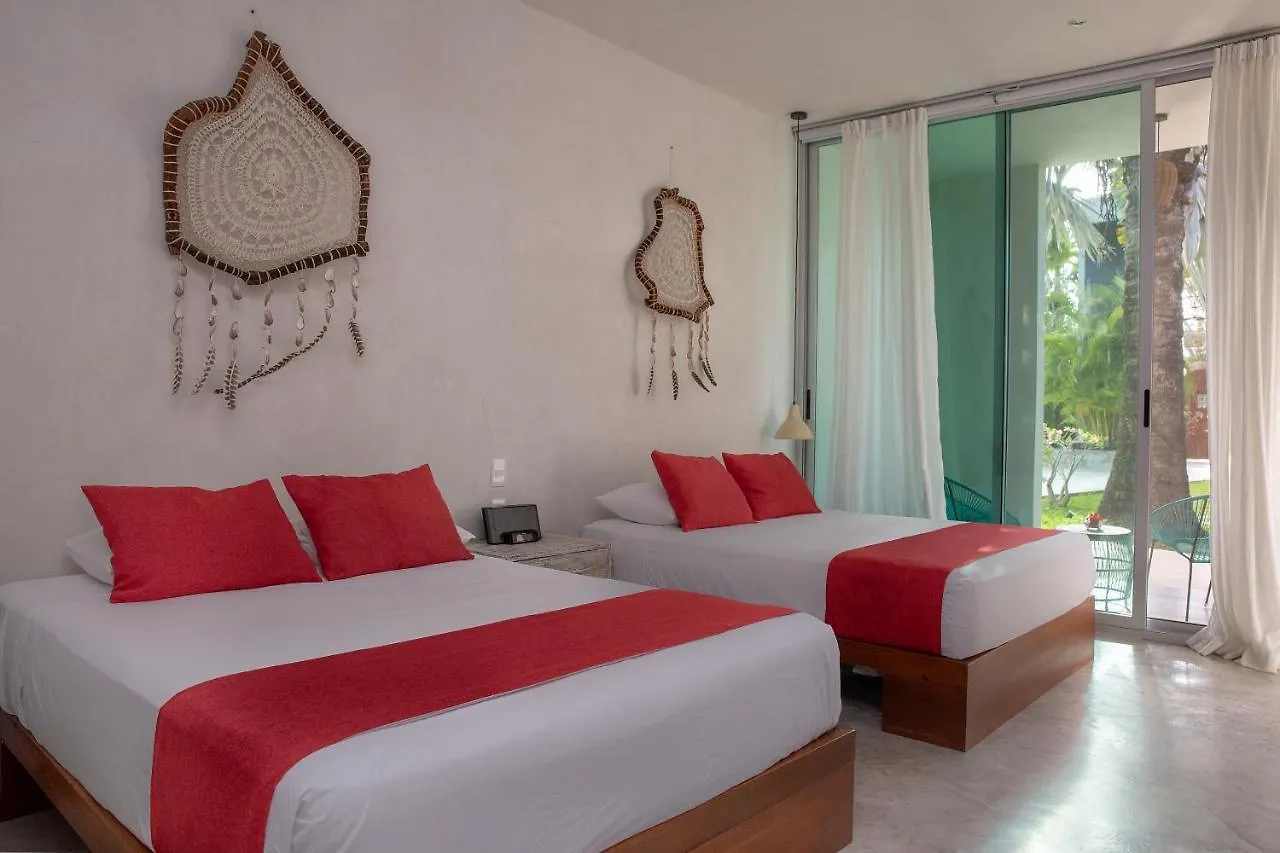 *** Hotel Villas H2O Tulum México