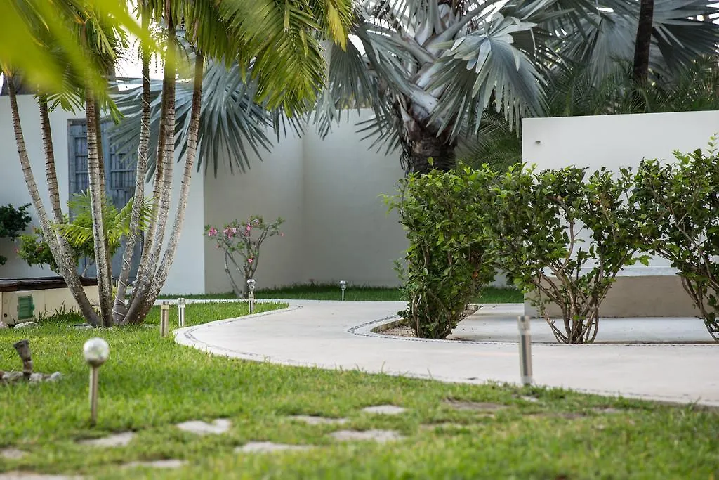Villas H2O Tulum Hotel